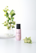 Load image into Gallery viewer, hair growth treatment, hair growth serum, hair growth essence, for women, thinning hair, hair loss, aging scalp, scalp care, hair care, Aderans, Aderans Singapore